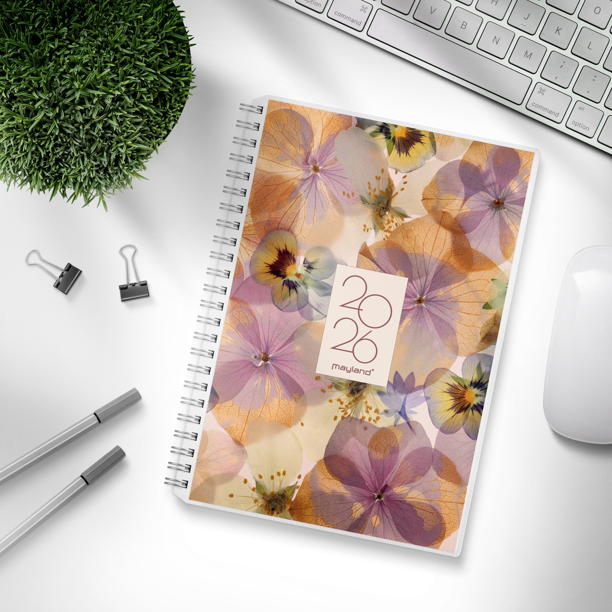 A5 ugekalender tværformat m/4 illu. 2026