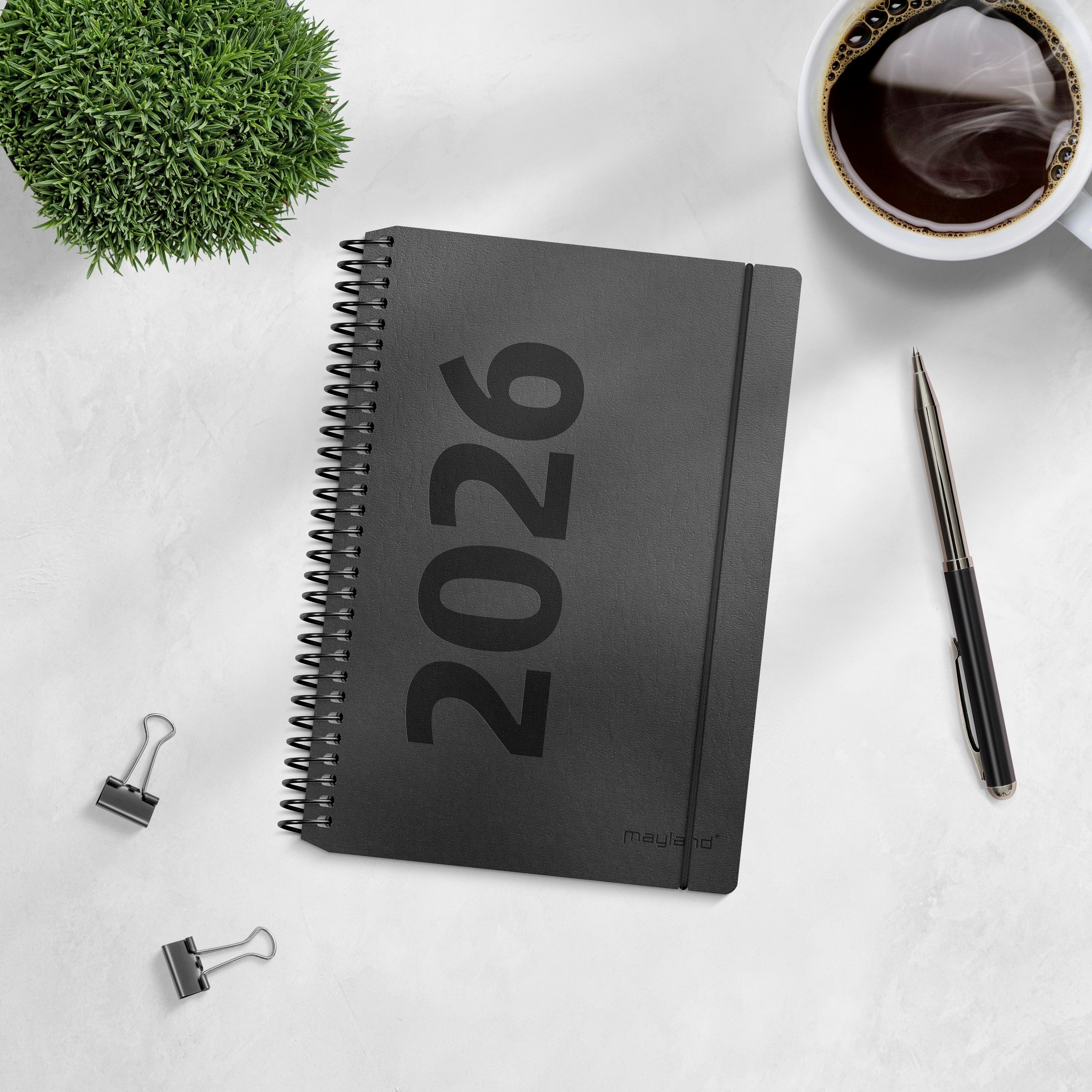 A6 ugekalender højformat matsort genbrugskarton 2026