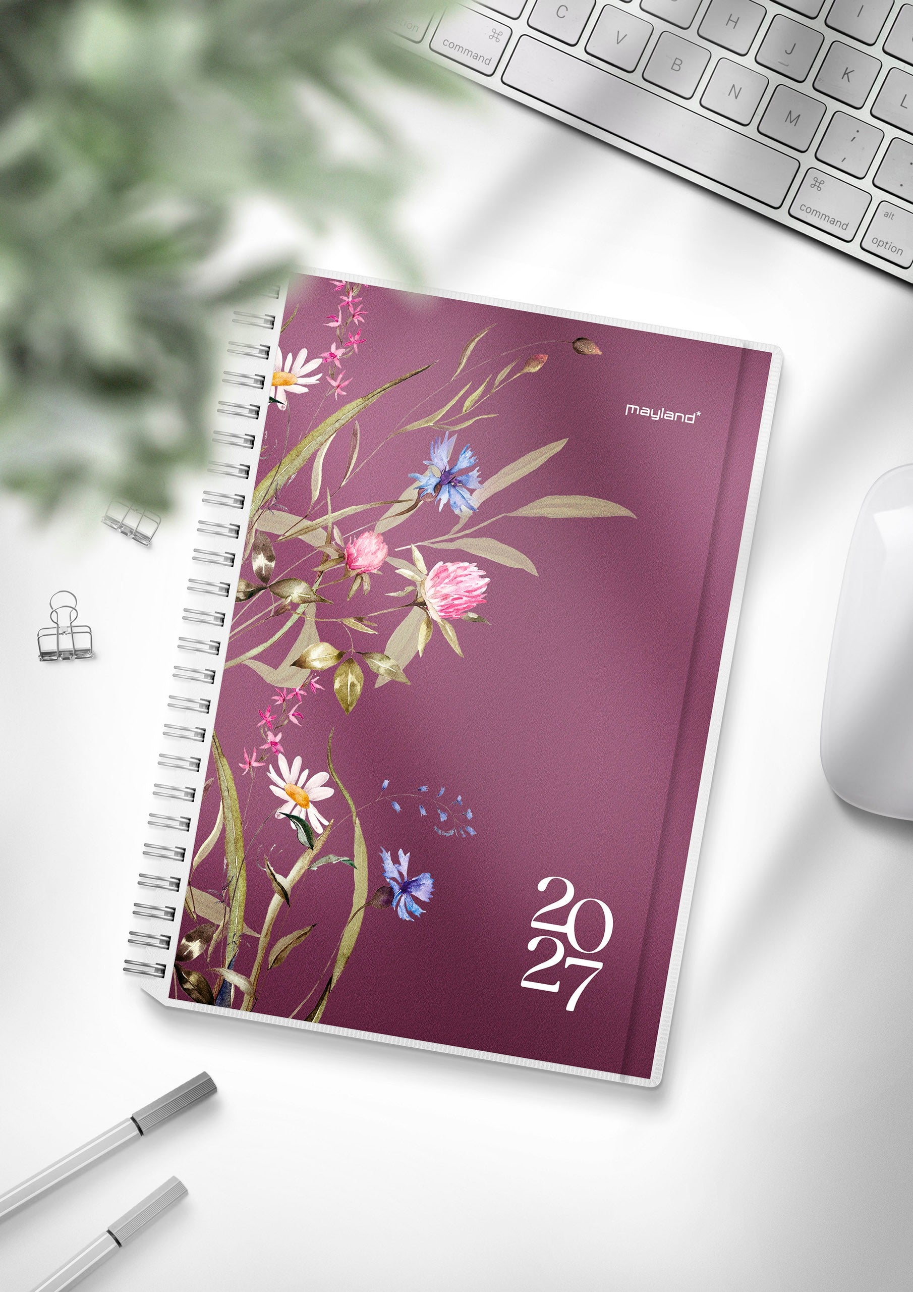 A5 ugekalender tværformat m/4 illu. 2027