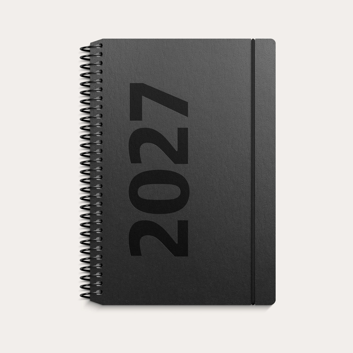 A6 ugekalender højformat matsort genbrugskarton 2027