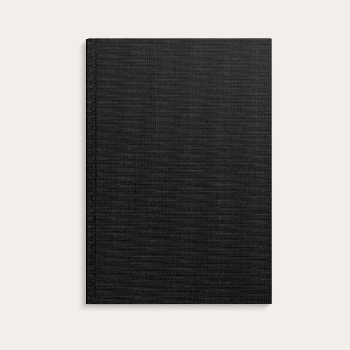 Notesbog tekstilpræg ulinj. A4 sort